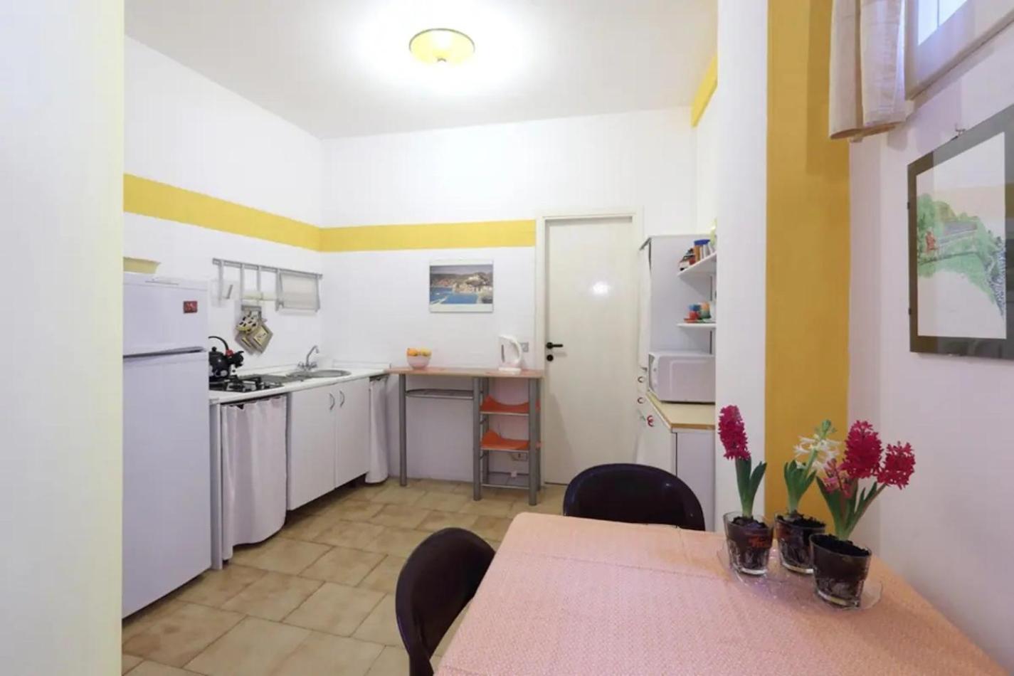 Appartamento Basuetta Alle Cinque Terre Con Ac مونتيروسّو ال ماري المظهر الخارجي الصورة